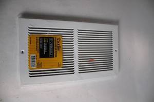 lot 299 image: Everbilt 12x6 Inch Baseboard Air Return Vent