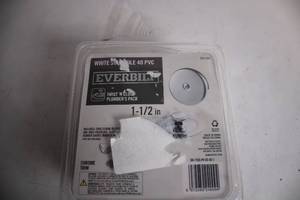 lot 310 image: Everbilt 1-12 in. White Schedule 40 PVC Twist-N-Set Closet Flange Kit