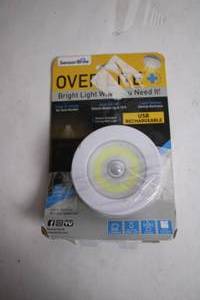 lot 324 image: SensorBrite OverLite USB Rechargeable Motion-Activated Light