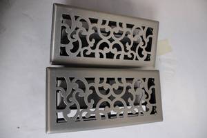 lot 351 image: Set of 2 Brushed Nickel Decorative Wall Vent Covers