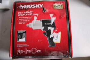 lot 353 image: Husky 12 Inch Impact Wrench with 450 ft-lbs Torque