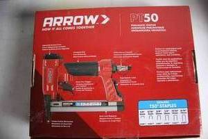 lot 362 image: Arrow PT50 Pneumatic Stapler with T50 Staples