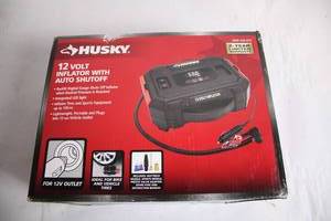 lot 379 image: Husky 12 Volt Inflator with Auto Shutoff