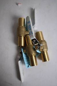 lot 384 image: Set of 2 Brass Ball Valves with 1 Inch Fittings