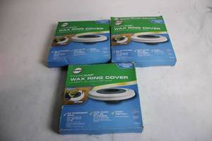 lot 441 image: Set of 3 Danco HYDROCAP Wax Ring Covers