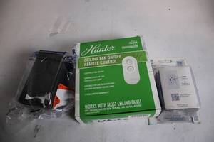 lot 468 image: Hunter Ceiling Fan OnOff Remote Control Set with Multiple Switches