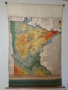 lot 2 image: 1930s Vintage 6x 4 Minnesota Pull Down SCHOOL MAP Wall Display
