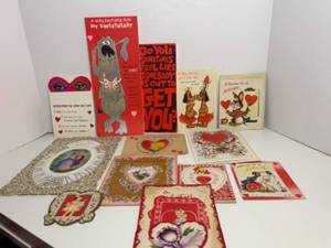 lot 62 image: Collection of Vintage Valentines Day Cards