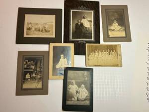 lot 82 image: Collection of 7 Antique Cabinet Card Photographs from the 19th Century