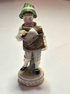 lot 114 image: 5 Dresden Porcelain Figurine of Boy with Green Hat