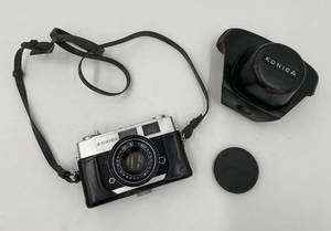 lot 298 image: Vintage Konica Auto S2 Rangefinder Camera with Case