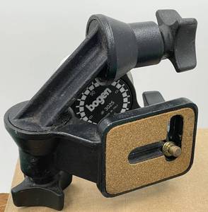 lot 315 image: Bogen 3025 Camera Mount
