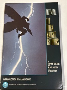lot 8 image: Rare Batman The Dark Knight Returns by Frank Miller Book First Edition Exc.