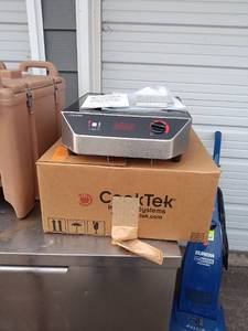 lot 4 image: CookTek Commercial Induction Cooktop