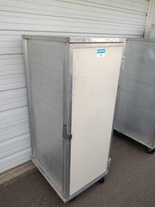 lot 33 image: Used Aluminum Mobile Food Storage Cart on Wheels