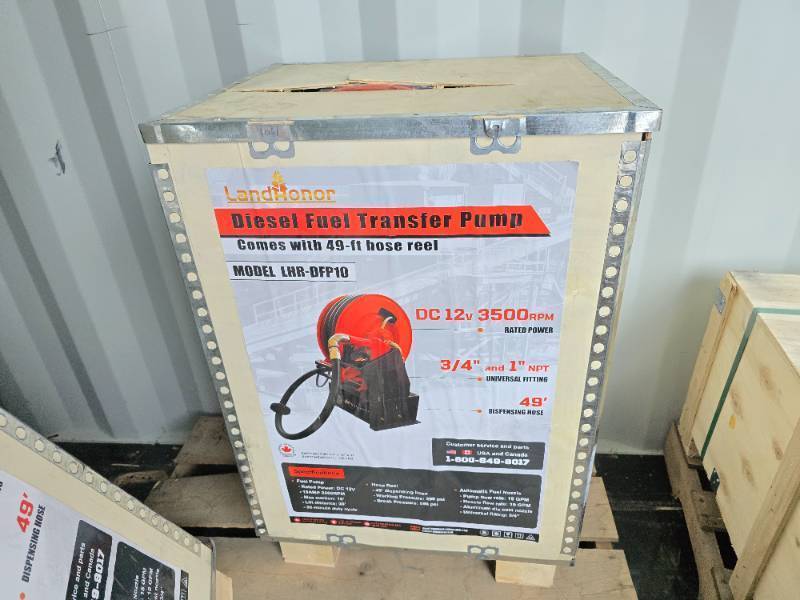 lot 68 image: Landhoner Diesel Fuel Transfer Pump