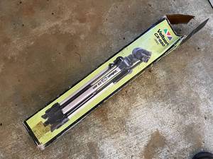 lot 47 image: Velbon CX-680 Tripod