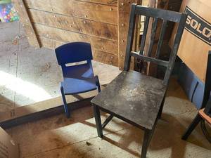 lot 48 image: Vintage Wooden Chair & Kids Blue Chair