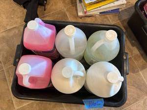 lot 106C image: Industrial Cleaning Supplies Lot