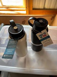 lot 188C image: Liberty Stainless Steel Water Bottles