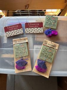 lot 208C image: Natural Life Decor & Air Freshener Set