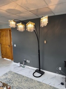 lot 13 image: 4-Light Dimmable Floor Lamp
