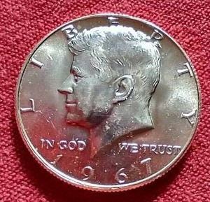 lot 8 image: Uncirculated 1967 40% Silver Half Dollar