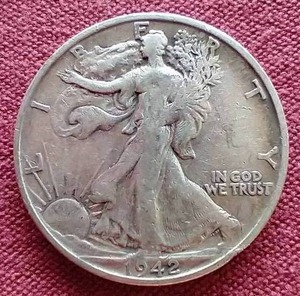 lot 46 image: 1942-S Walking Liberty Half Dollar