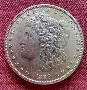 lot 72 image: 1889-S Morgan Dollar - Key Coin