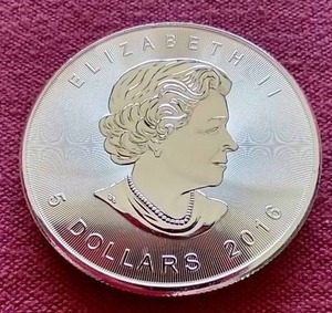 lot 92 image: 2016 Canada 1 oz Silver Maple