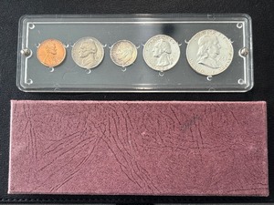 lot 24 image: 1958 U.S. Mint Proof Set