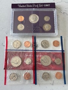 lot 53 image: 1987-S Proof and P & D Mint Sets