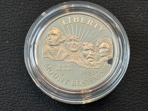 lot 17 image: 1991-S Mount Rushmore Half Dollar Proof