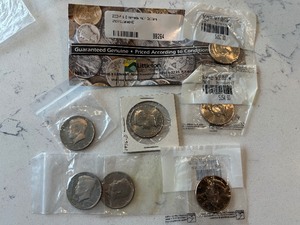 lot 194 image: Kennedy Half Dollars