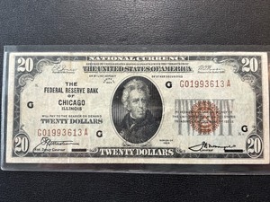 lot 103 image: 1929 Brown Seal $20 Dollar National Currency Chicago