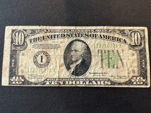 lot 152 image: 1934 A Green Seal $10 Dollar Federal Reserve Note