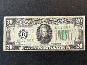 lot 156 image: 1934 A Green Seal $20 Federal Reserve Note