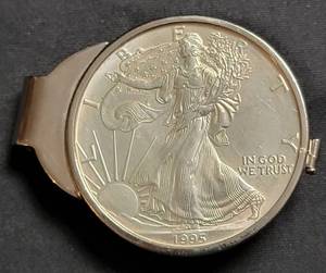 lot 12 image: 1995 Silver Eagle Money Clip - 1 Oz.
