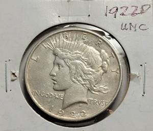 lot 65 image: 1922-D Silver Peace Dollar -  UNC