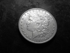 lot 25 image: 1900 Morgan Silver Dollar