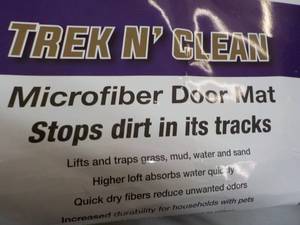lot 36 image: Trek N Clean Microfiber Door Mat N...