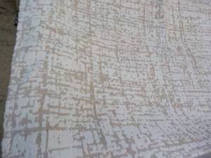 lot 42 image: Calvin Klein 30 x 45 Accent Rug wi...