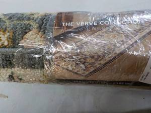 lot 60 image: The Verne Collection 23.5 x 72 Run...