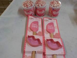 lot 117 image: 3 ct Funfetti Pink Vanilla Frosting...