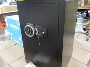 Safe with Keys plus Small Safe Insi...