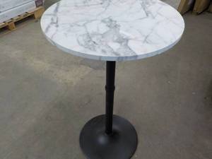 lot 196 image: Pub Table 39 Floor to Table Top...