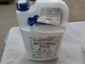 lot 204 image: Gallon Weed and Grass Killer...