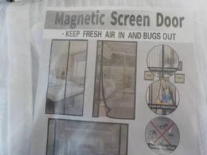 lot 217 image: Magnetic Screen Door...