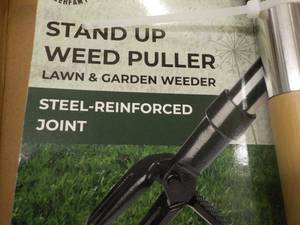 lot 224 image: Stand Up Weed Puller and 2 Metal pc...