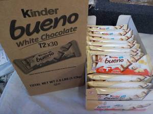 lot 290 image: 2.6 lb. box Kinder Bueno White Choc...